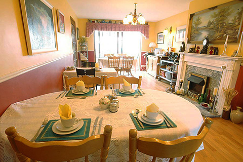 The Olde Forge, Caherdaniel. County Kerry | Table Detail