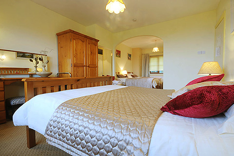 The Olde Forge, Caherdaniel. County Kerry | Family Bedroom