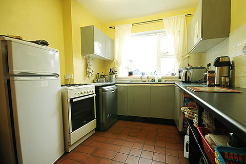 Sive Hostel, Cahersiveen. County Kerry | Self-Catering Kitchen