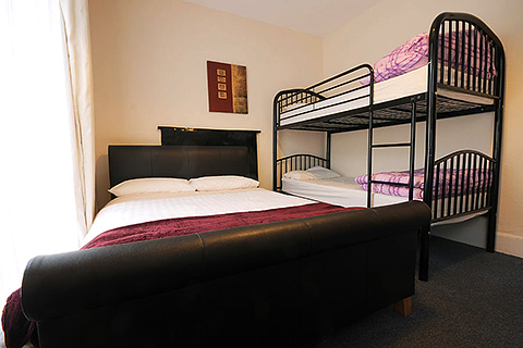 Sive Hostel, Cahersiveen. County Kerry | Family Bedroom