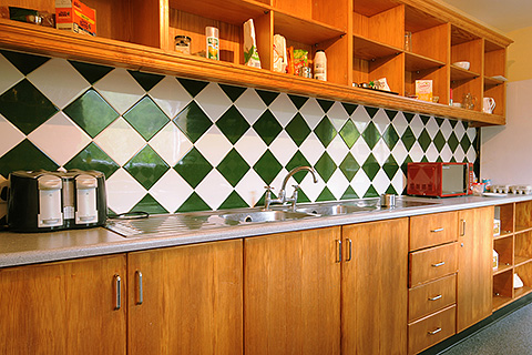 The Climber's Inn, Glencar. County Kerry | Hostel Self-Catering Kitchen