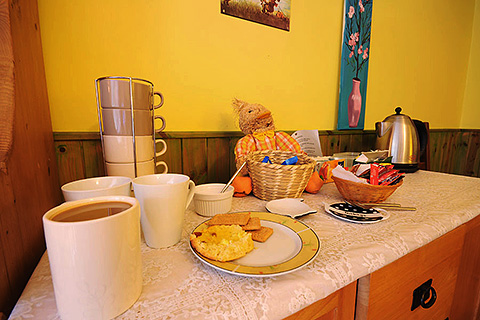 Watersedge, Kenmare. County Kerry | Tea & Coffee making area