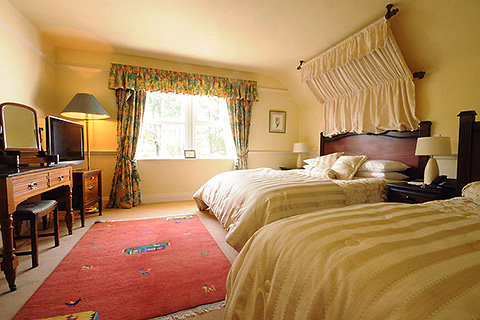 Fuchsia House, Killarney. County Kerry | Family Bedroom