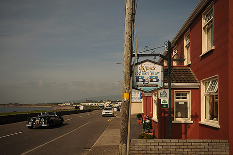 Clifford's Ocean View, Waterville. County Kerry | Atlantic Ocean across the road
