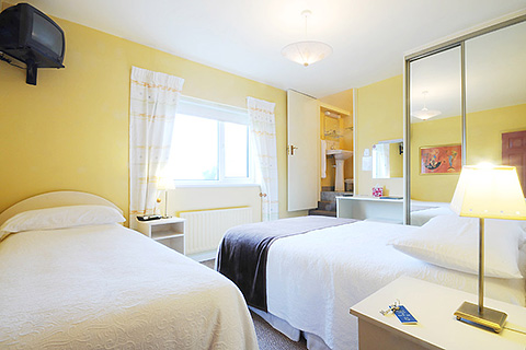 Klondyke House, Waterville. County Kerry | Twin Bedroom