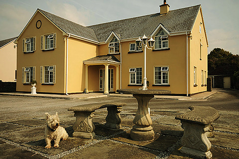 O'Grady's Townhouse, Waterville. County Kerry | Front of House