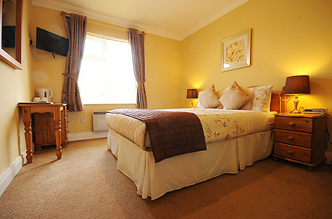 O'Grady's Townhouse, Waterville. County Kerry | Double Bedroom